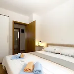 Apartman Majda 1932 Fazana