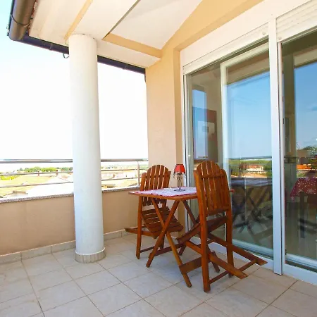 Majda 1932 Apartment *